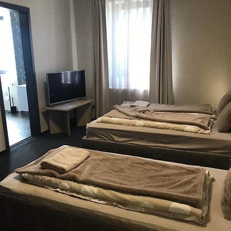 Pihenj Meg Vendégház Nyíregyháza Exterior foto